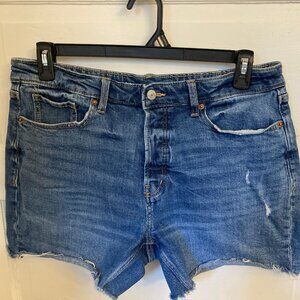 103 Old Navy OG Straight Blue Jean Shorts, Size 14, EUC